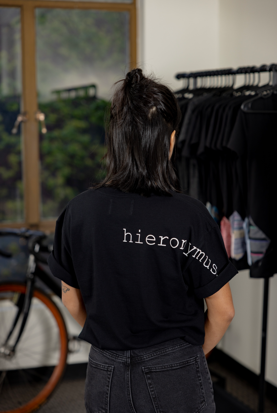 "remember." - ps29 - women's. - sz M