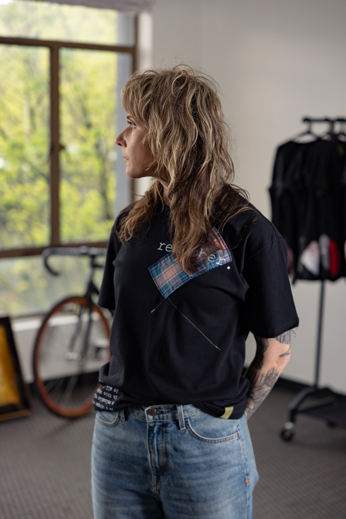 "remember." - ps29 - women's. - sz M