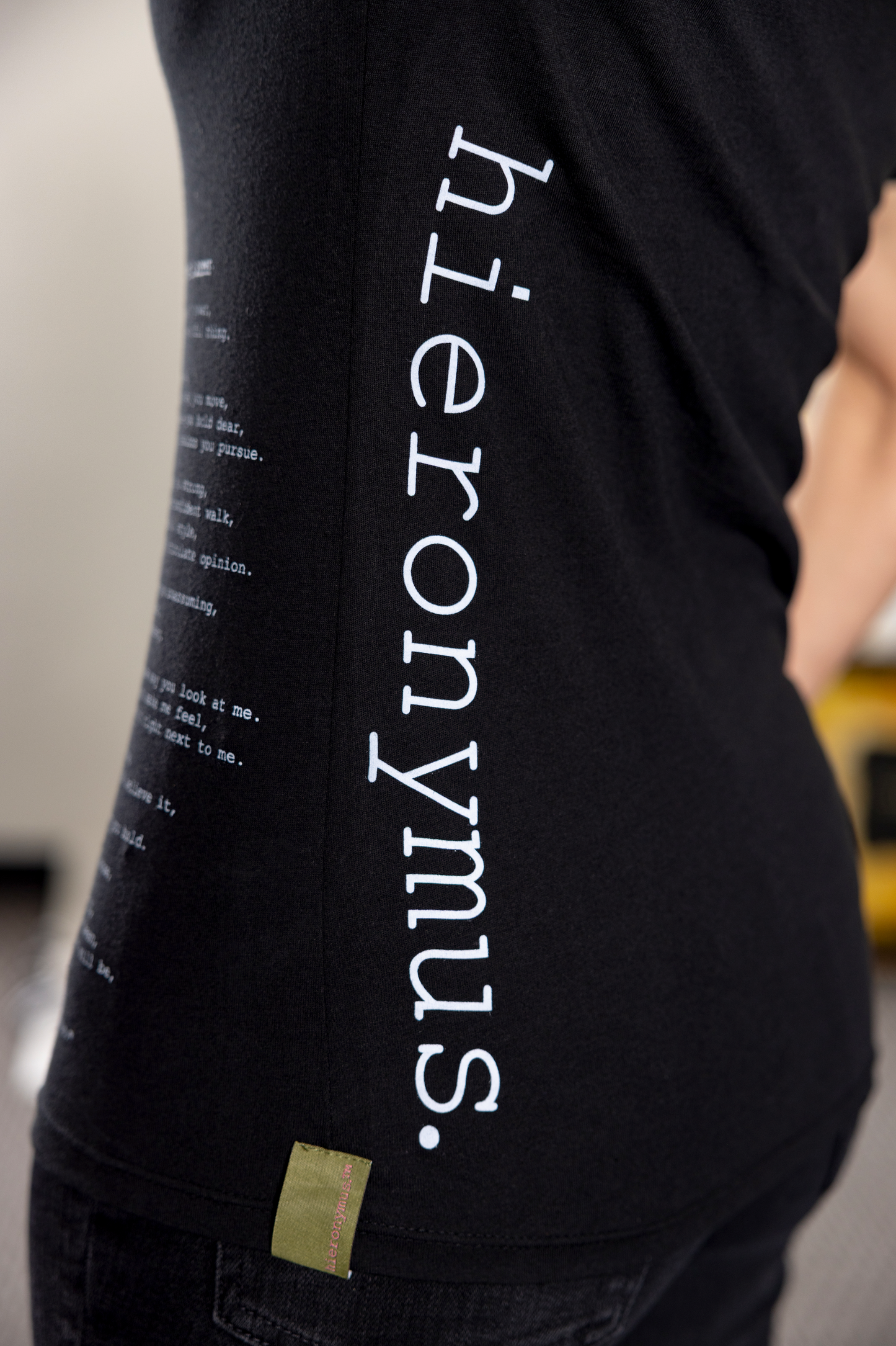 "a woman's power." - ps8R - sz M