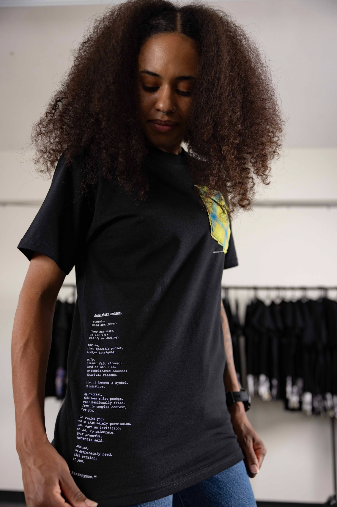 "lone shirt pocket." - ps47L - unisex. - sz M