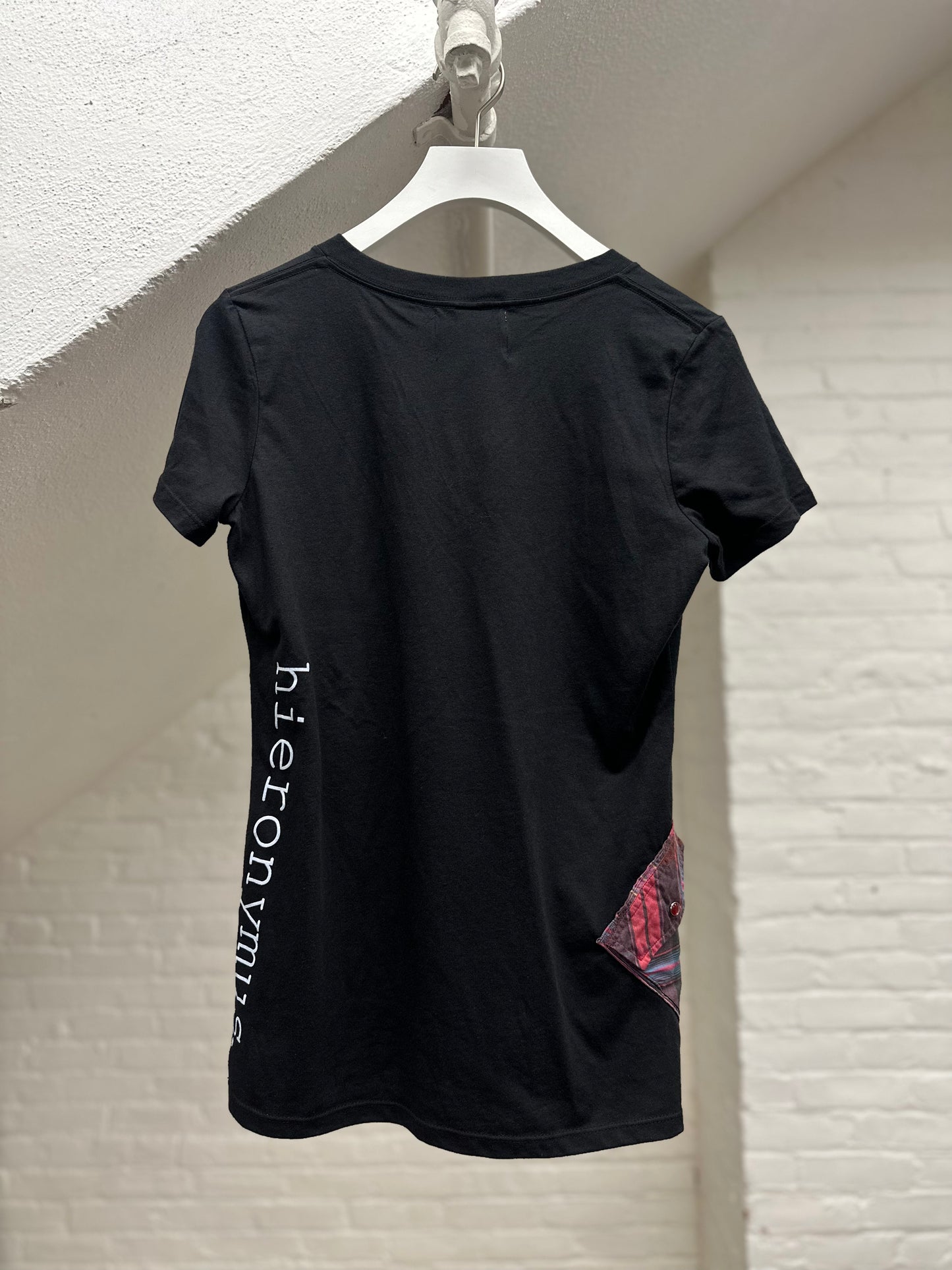 "a woman's power." - ps8R - sz M
