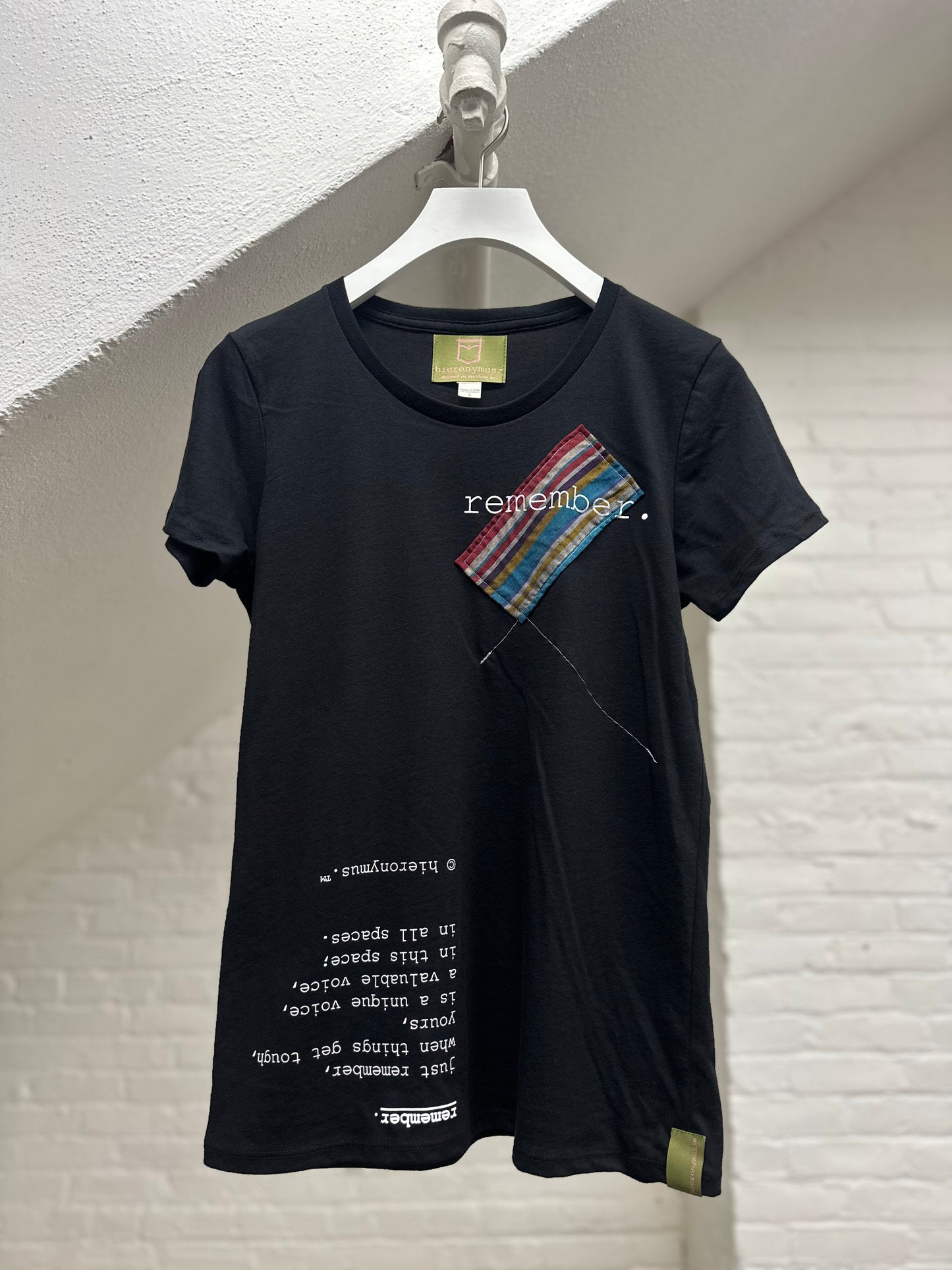 "remember." - ps11 - women's. - sz S