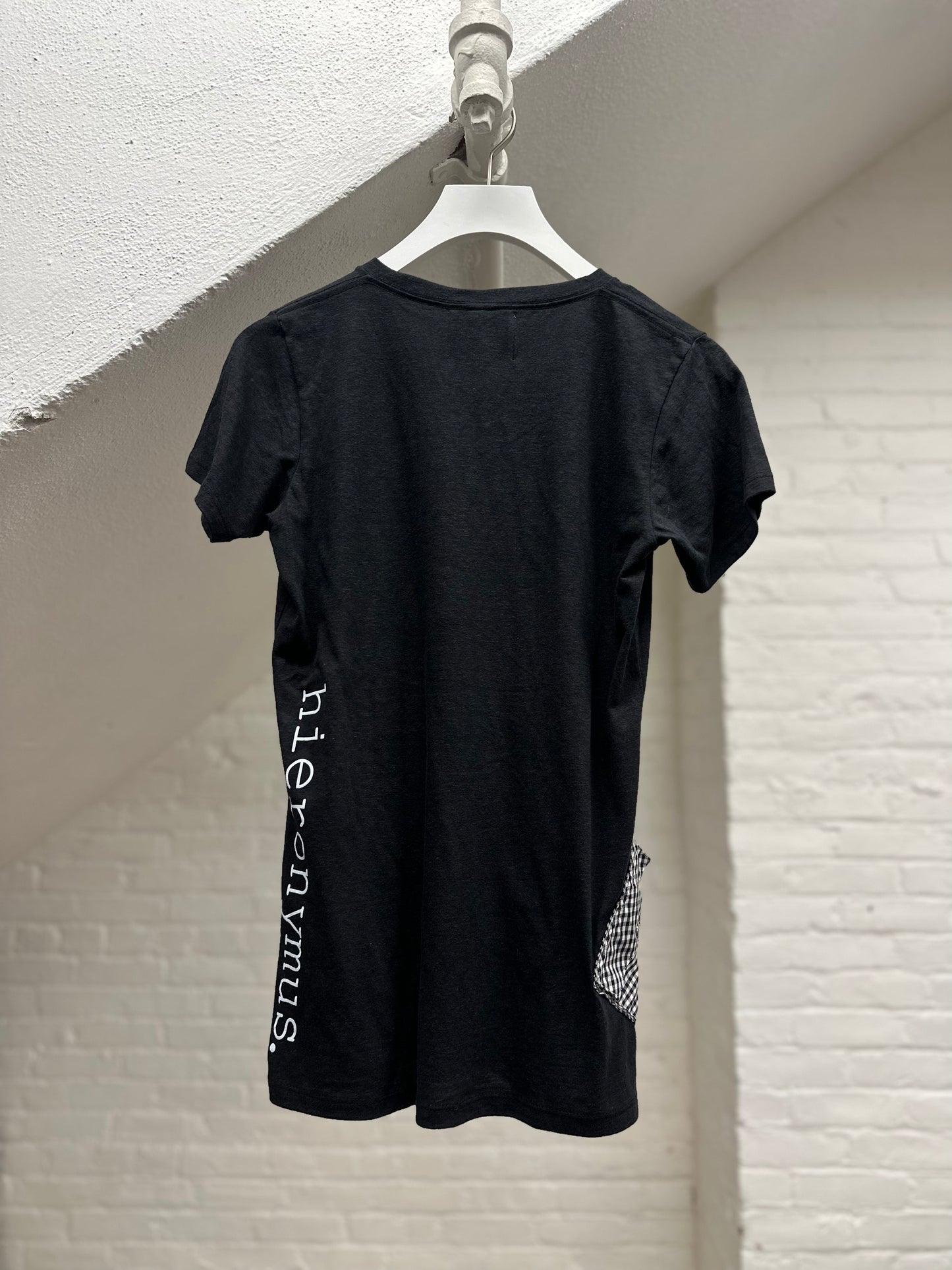 "a woman's power." - ps21R - sz M