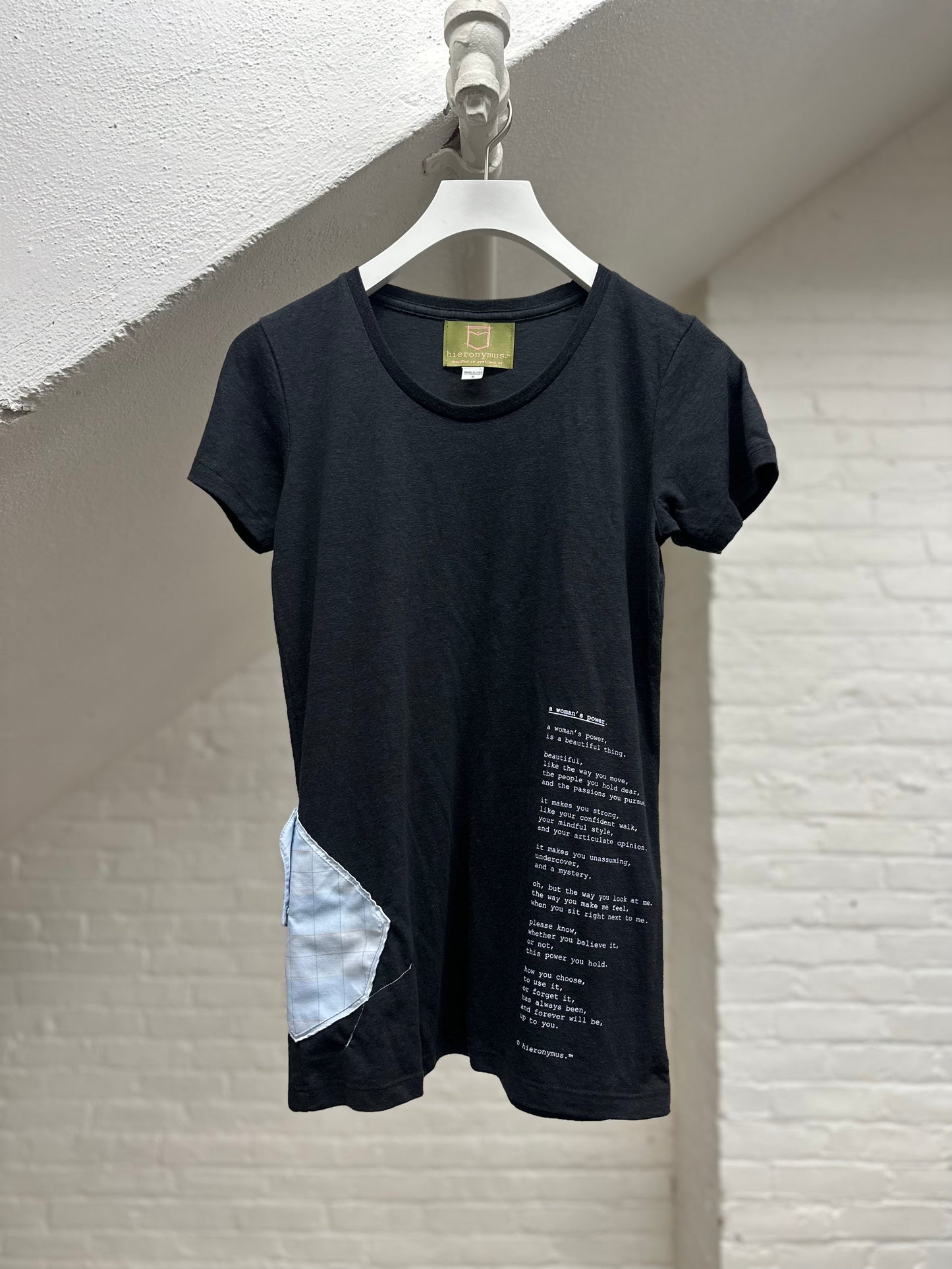 "a woman's power." - ps38R - sz S