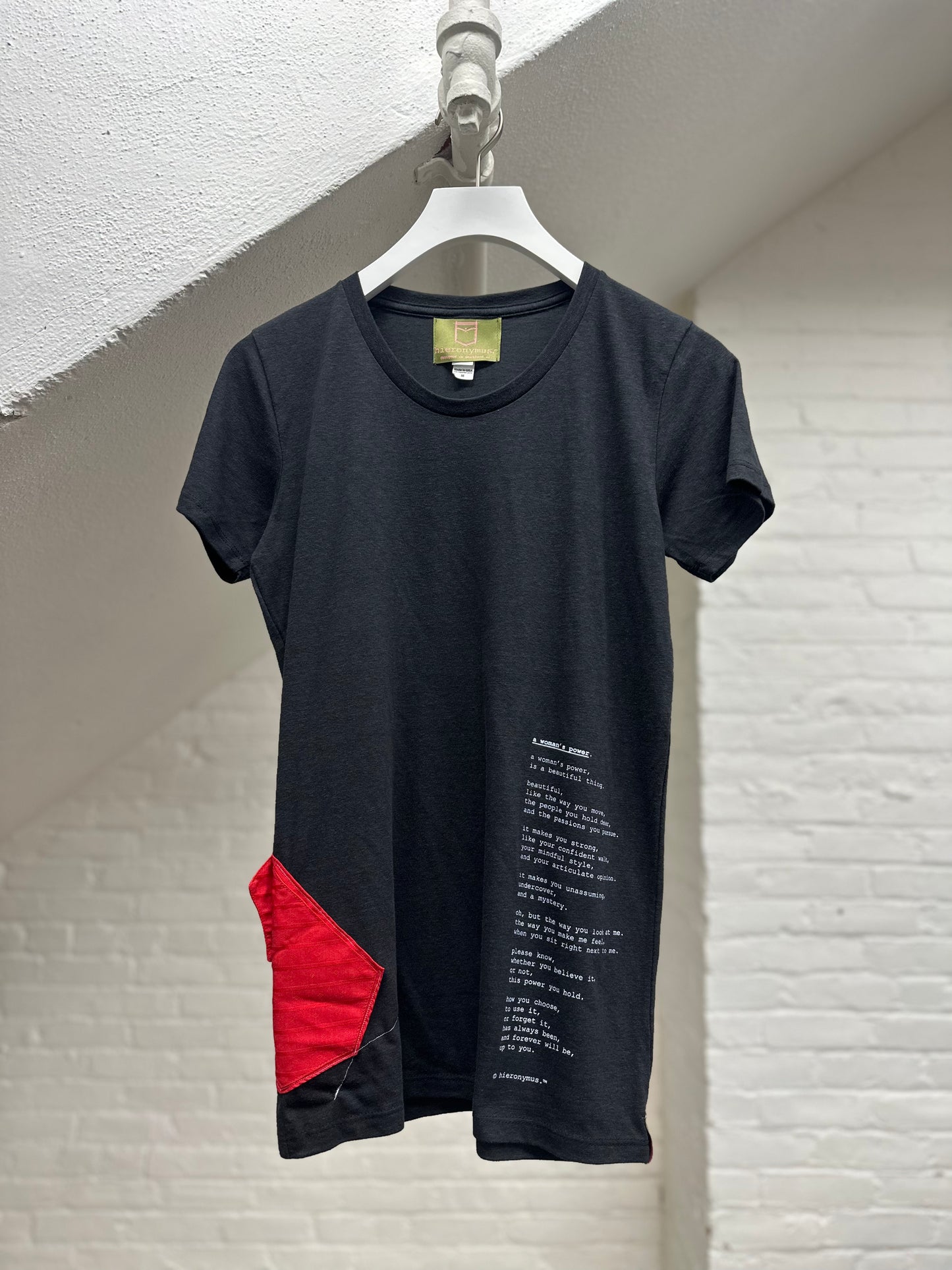 "a woman's power." - ps51R - sz M
