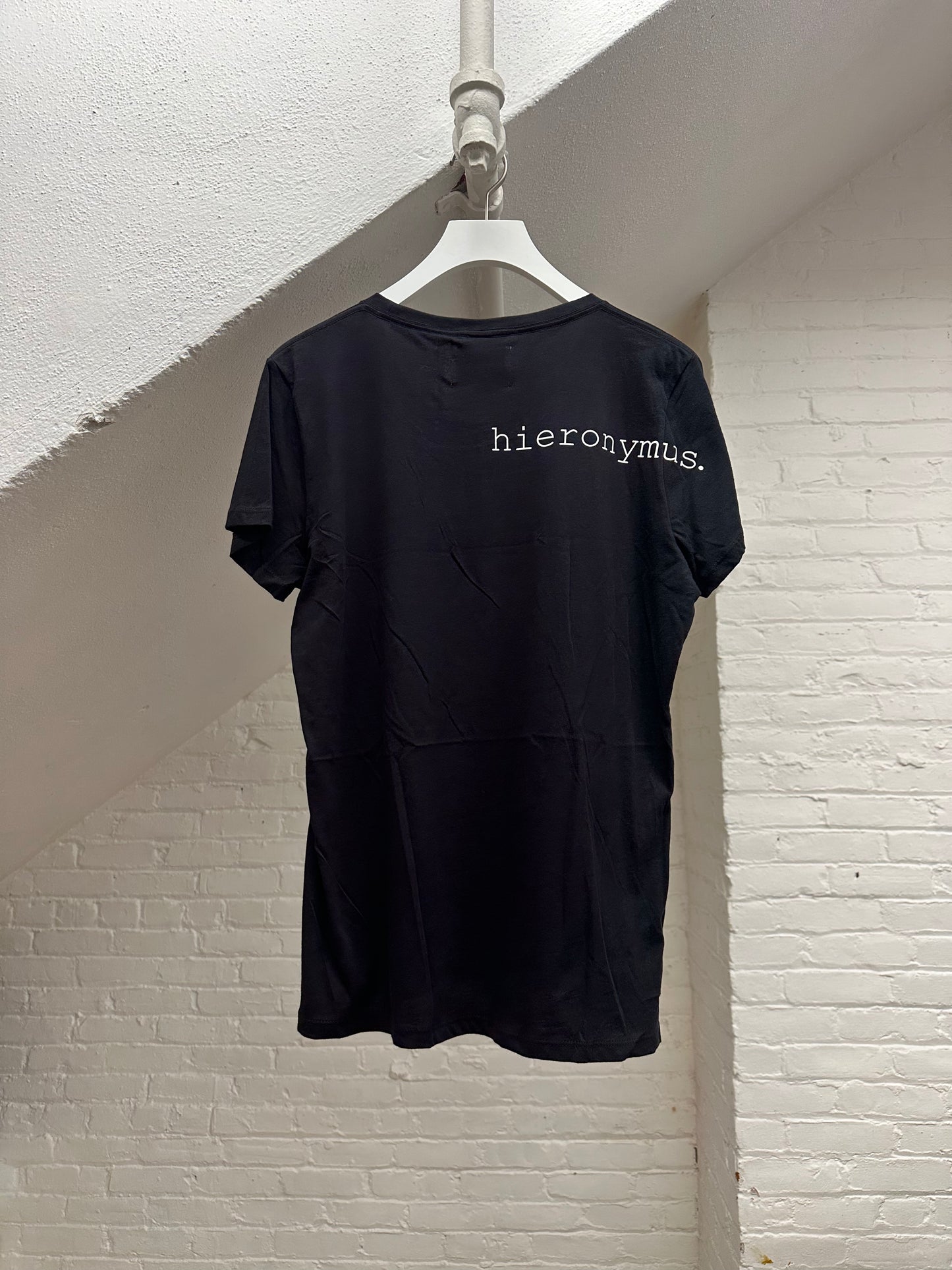 "remember." - ps56 - women's. - sz XL.