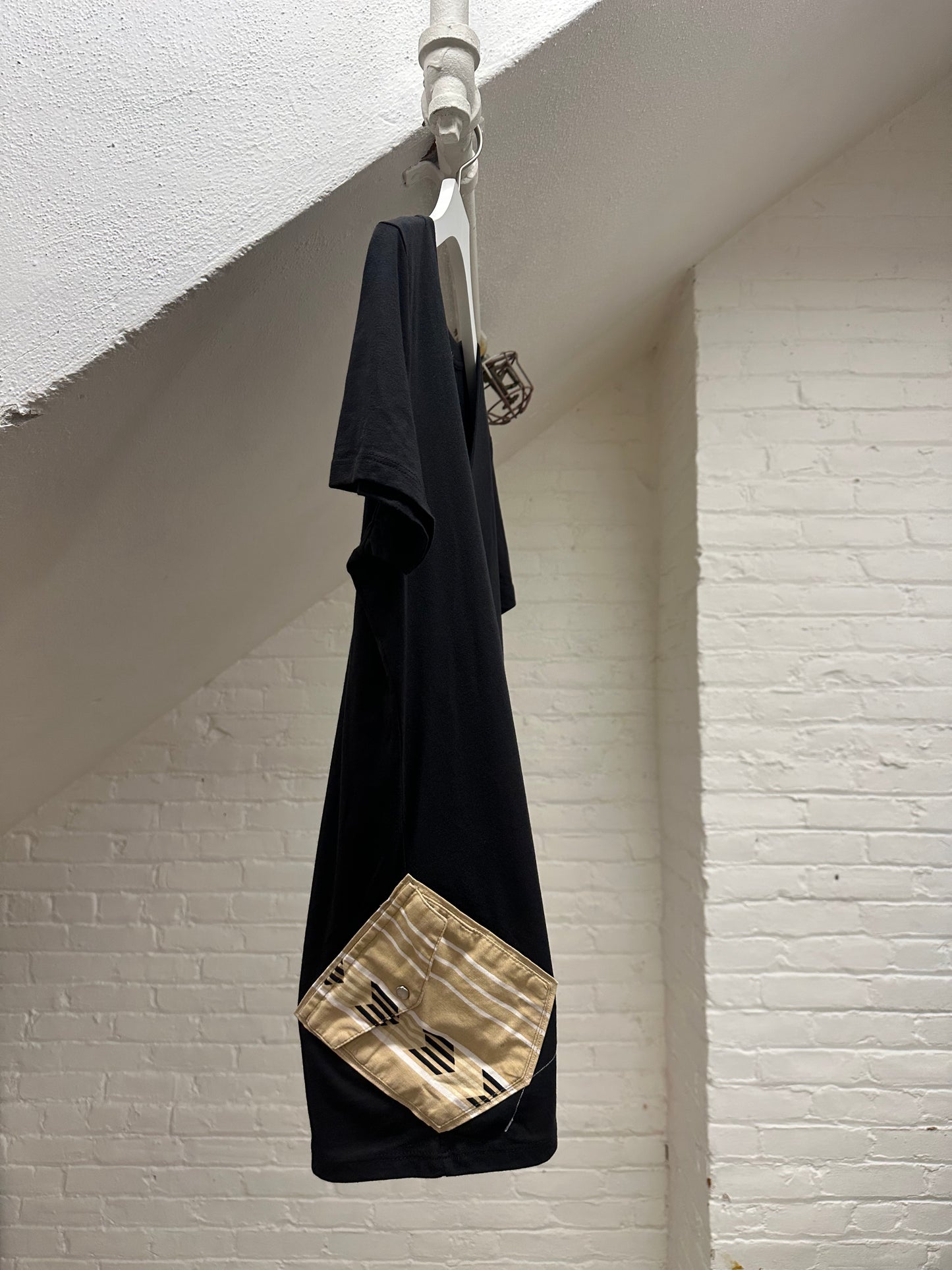 "a woman's power." - ps76R - sz women's XL. - v neck.