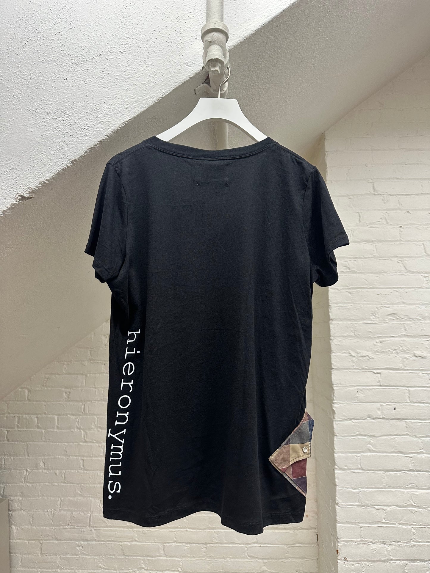 "a woman's power." - ps32R - sz women's 2XL. - v neck.