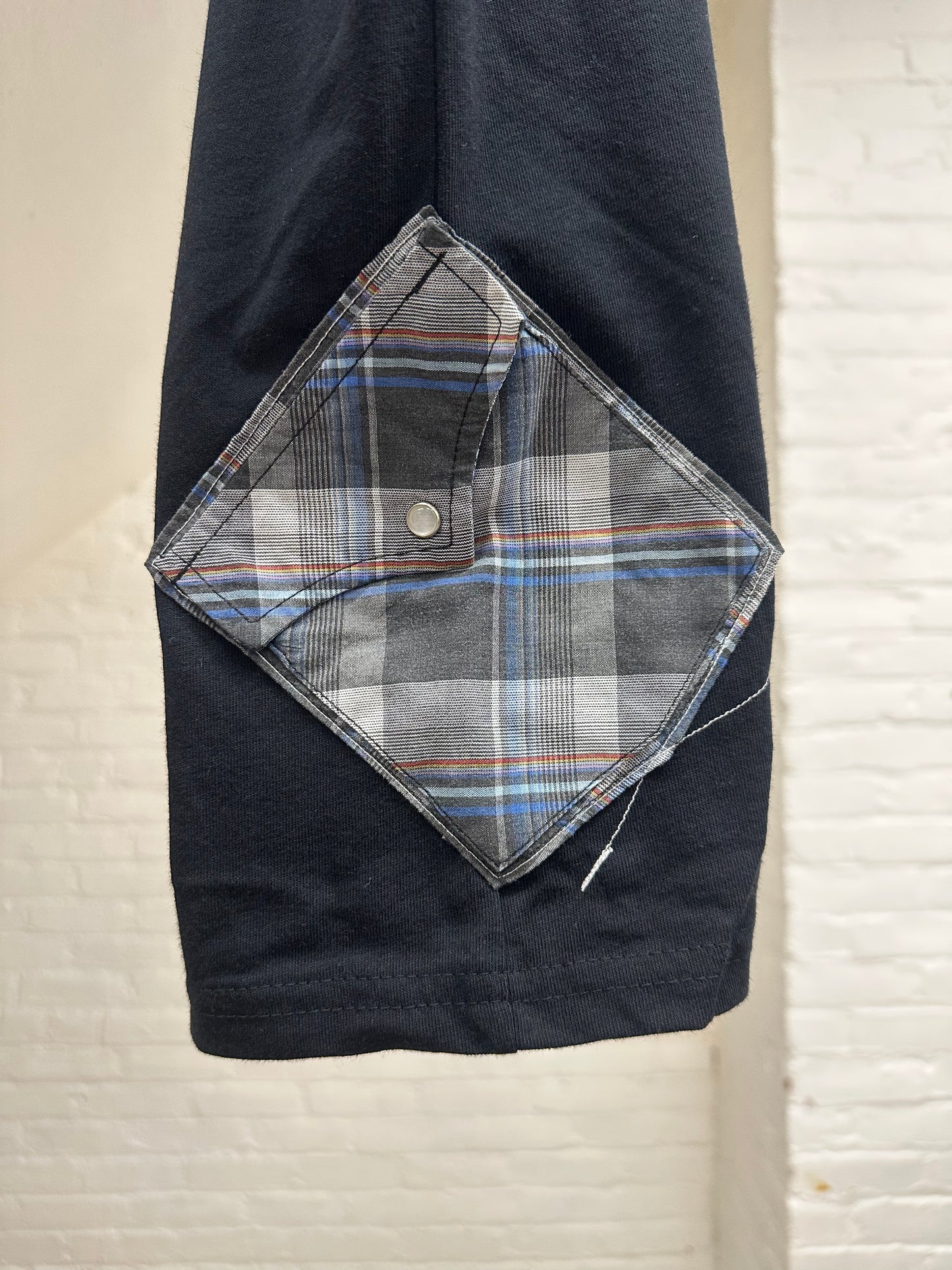 "a woman's power." - ps72R - sz unisex M. - crew neck.