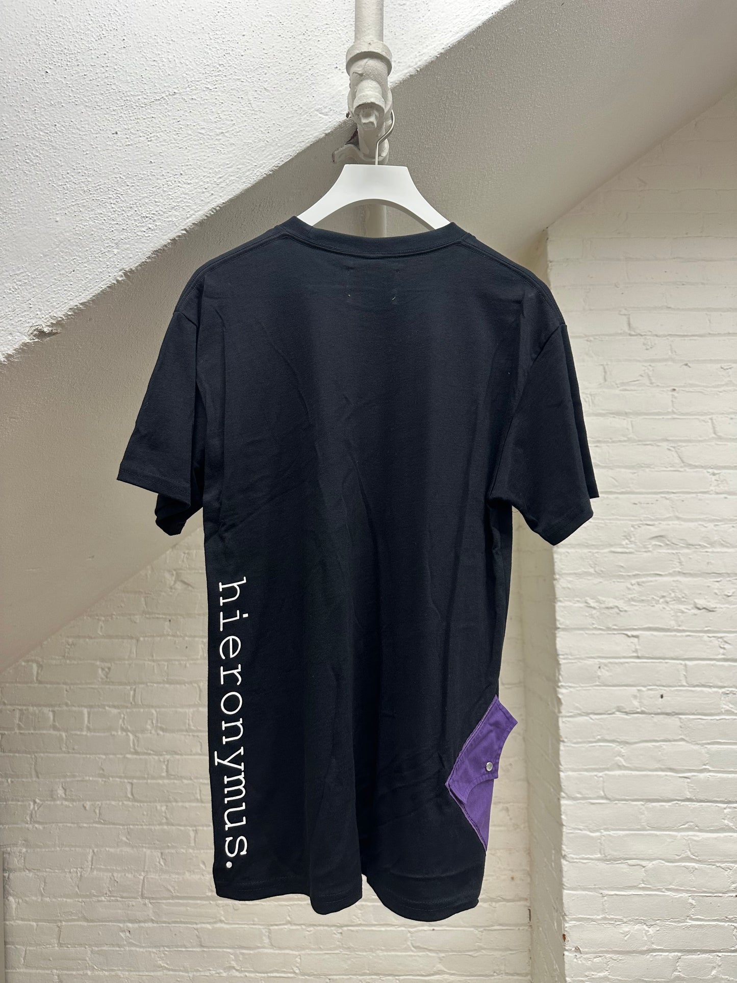 "a woman's power." - ps61R - sz unisex M. - crew neck.