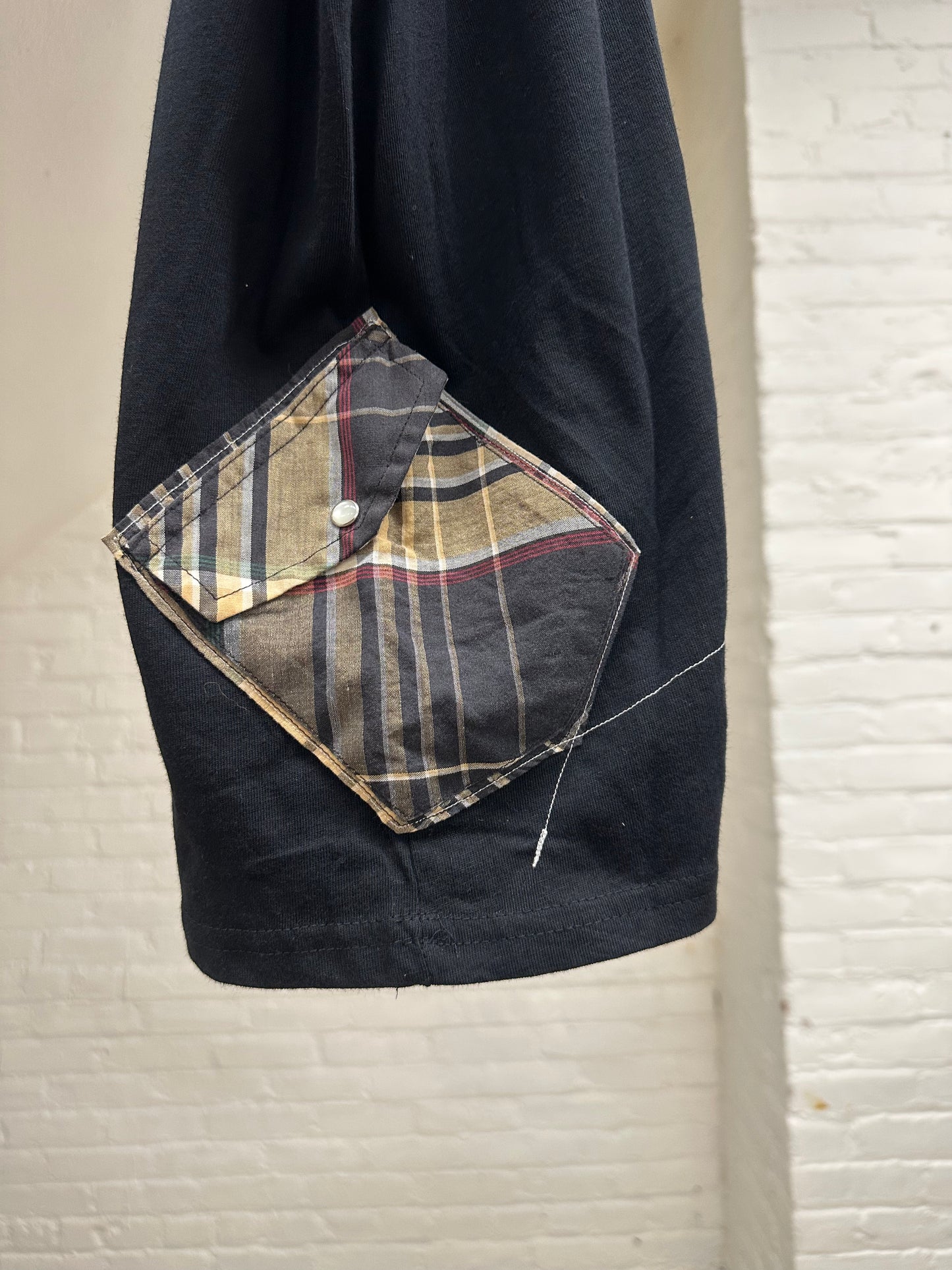 "a woman's power." - ps71R - sz unisex 2XL. - crew neck.