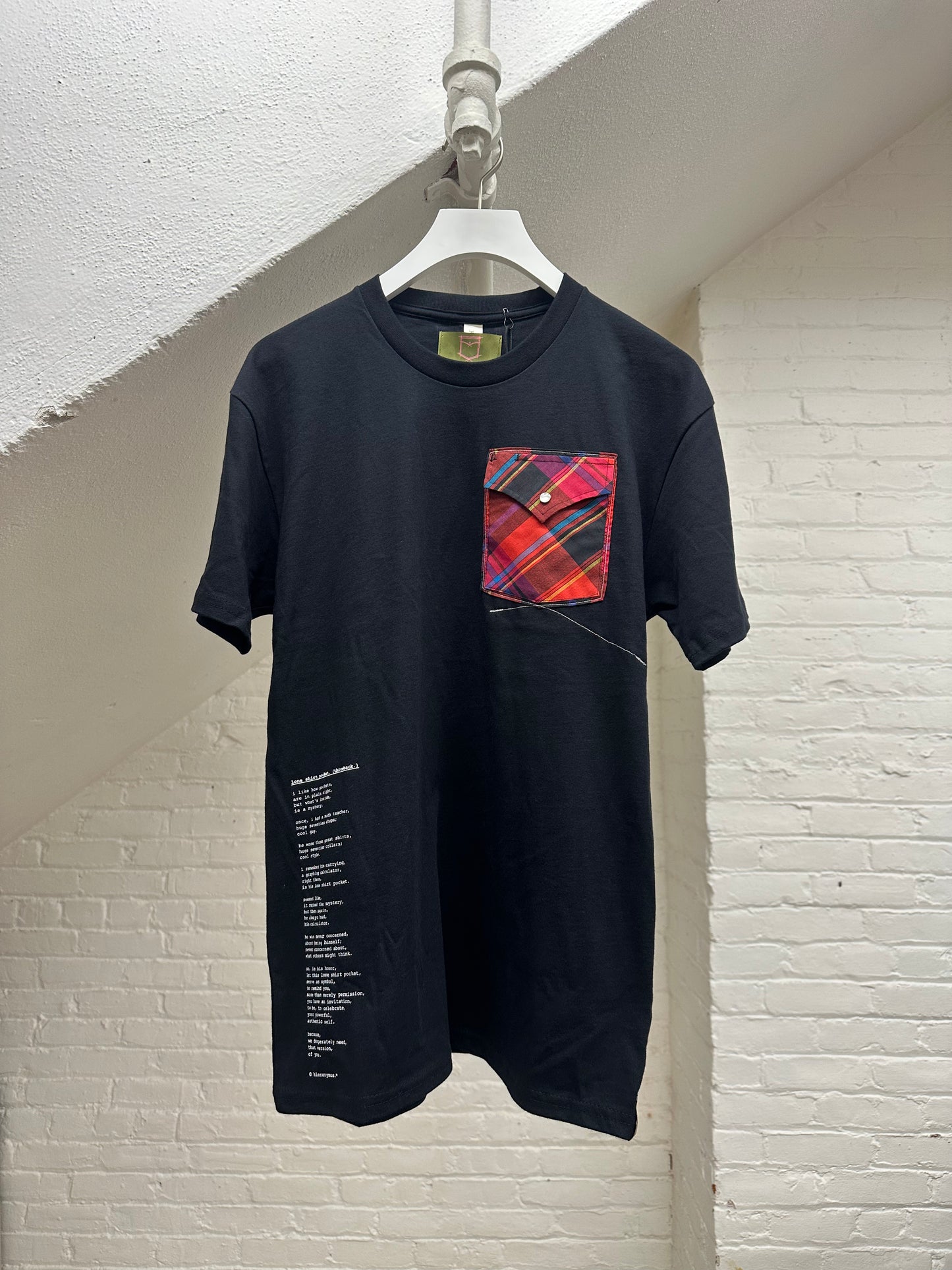 "lone shirt pocket. (throwback.)" - ps80L - unisex. - sz M.