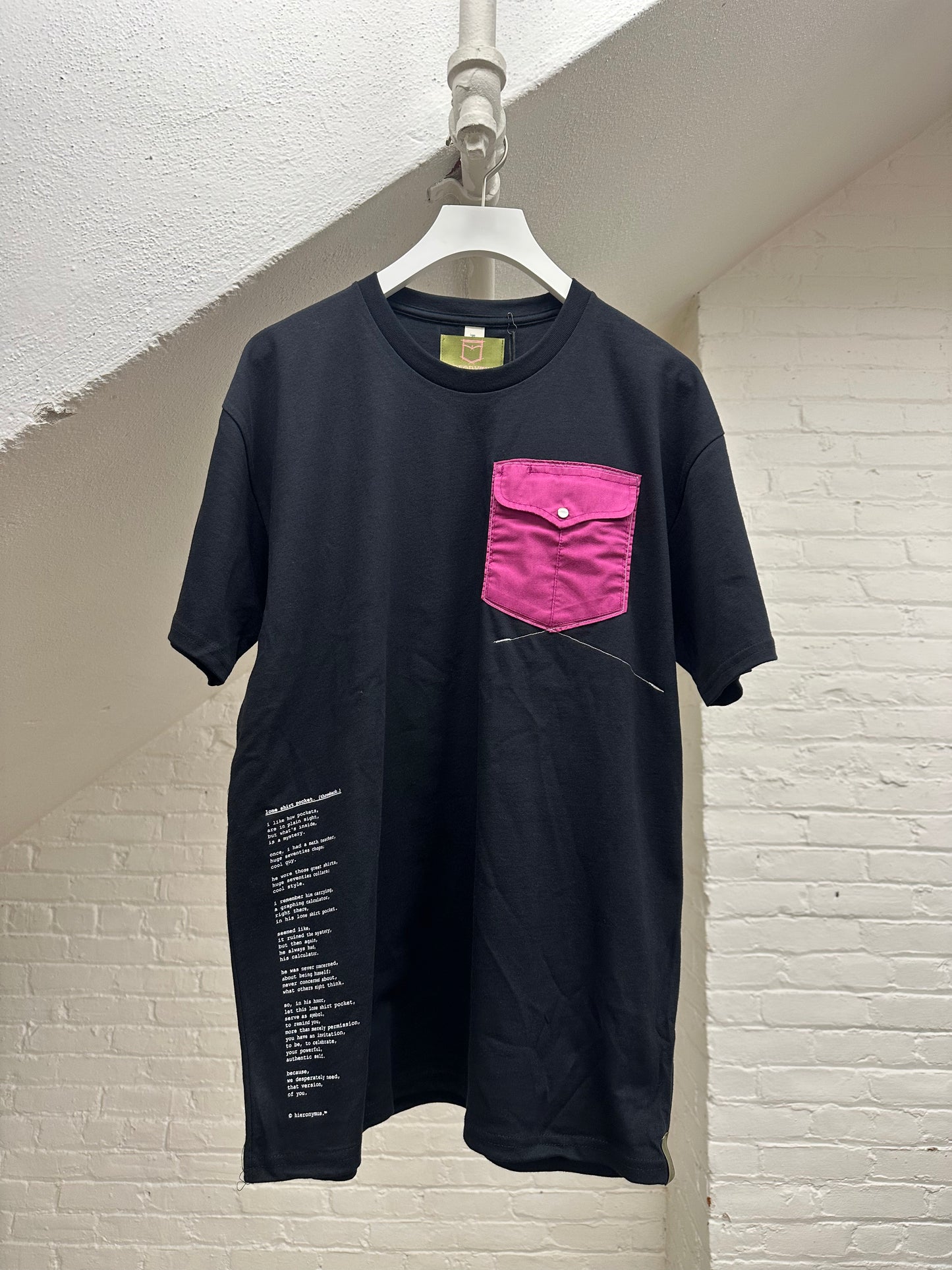 "lone shirt pocket. (throwback.)" - ps82L - unisex. - sz L.