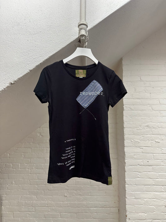 "remember." - ps81 - women's. - sz XS.