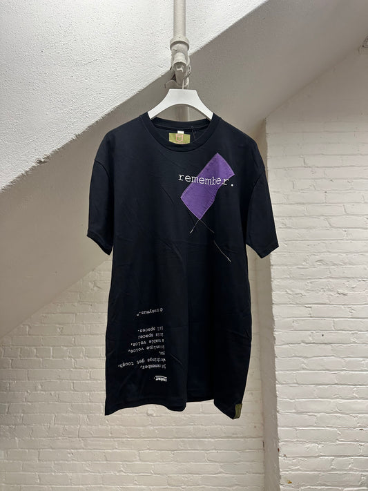 "remember." - ps61 - unisex. - sz L.