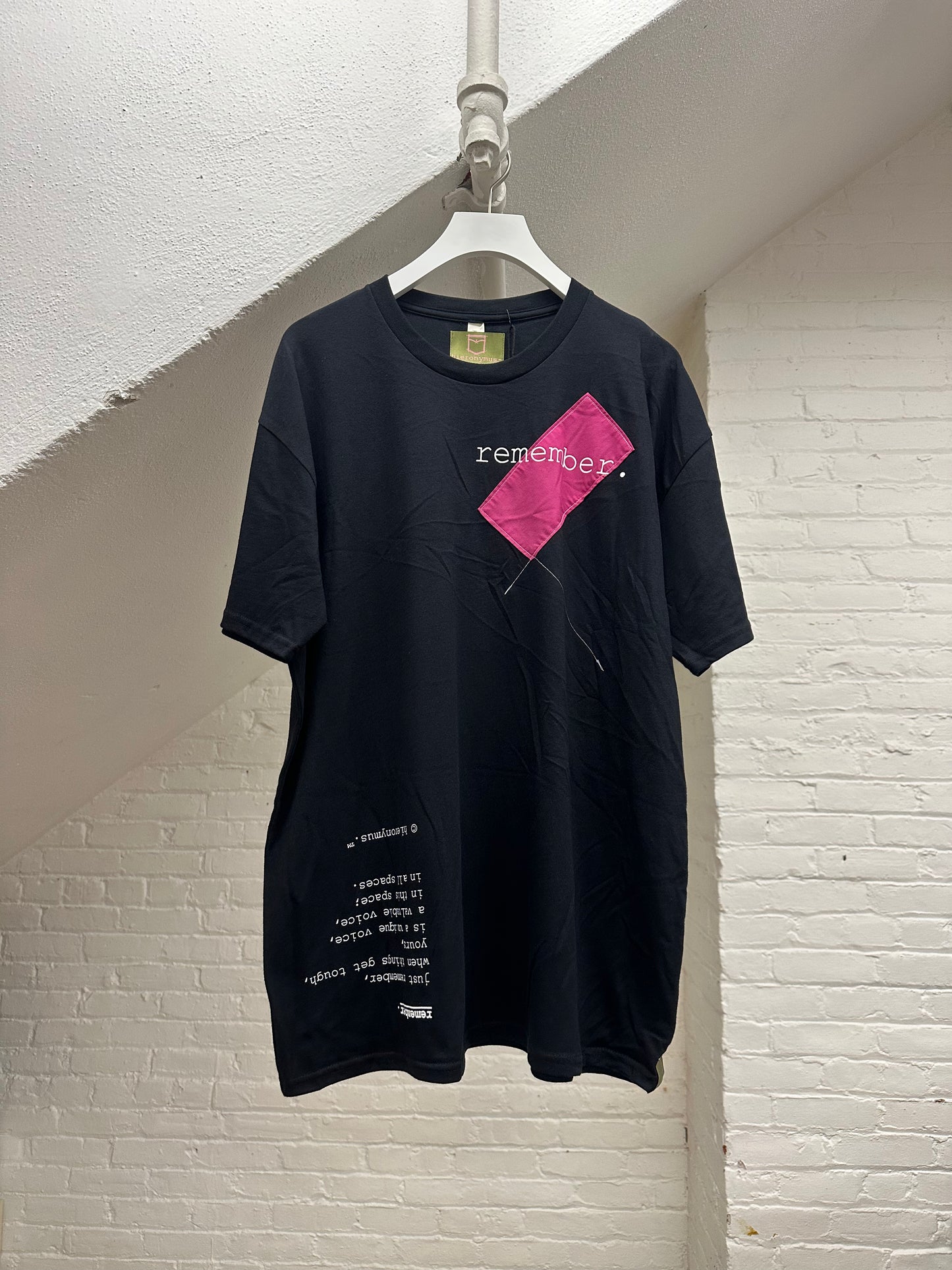 "remember." - ps59 - unisex. - sz XL.