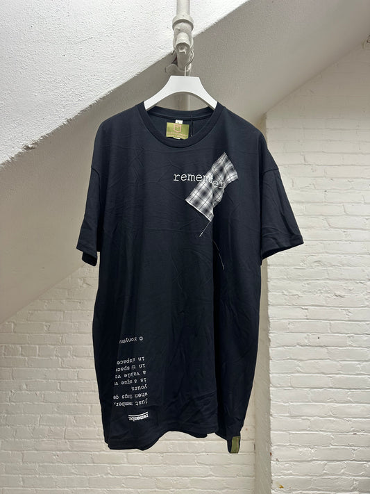 "remember." - ps37 - unisex. - sz 2XL.