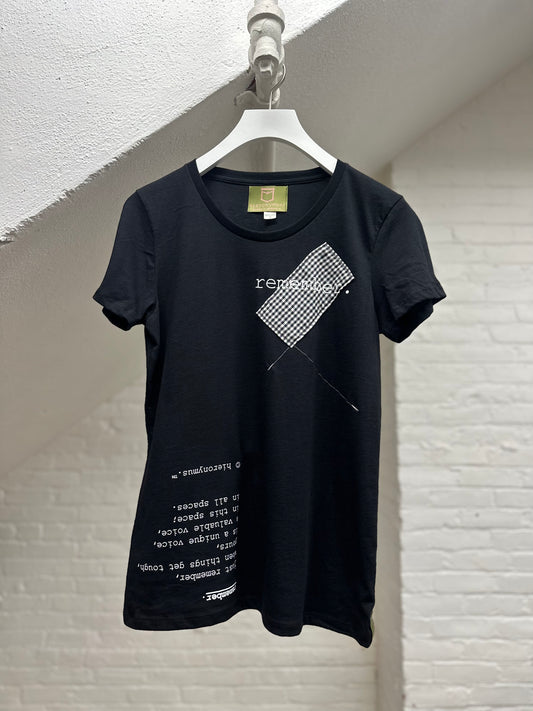 "remember." - ps21 - women's. - sz M