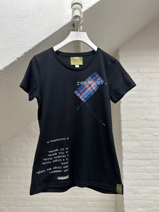 "remember." - ps4 - women's. - sz M
