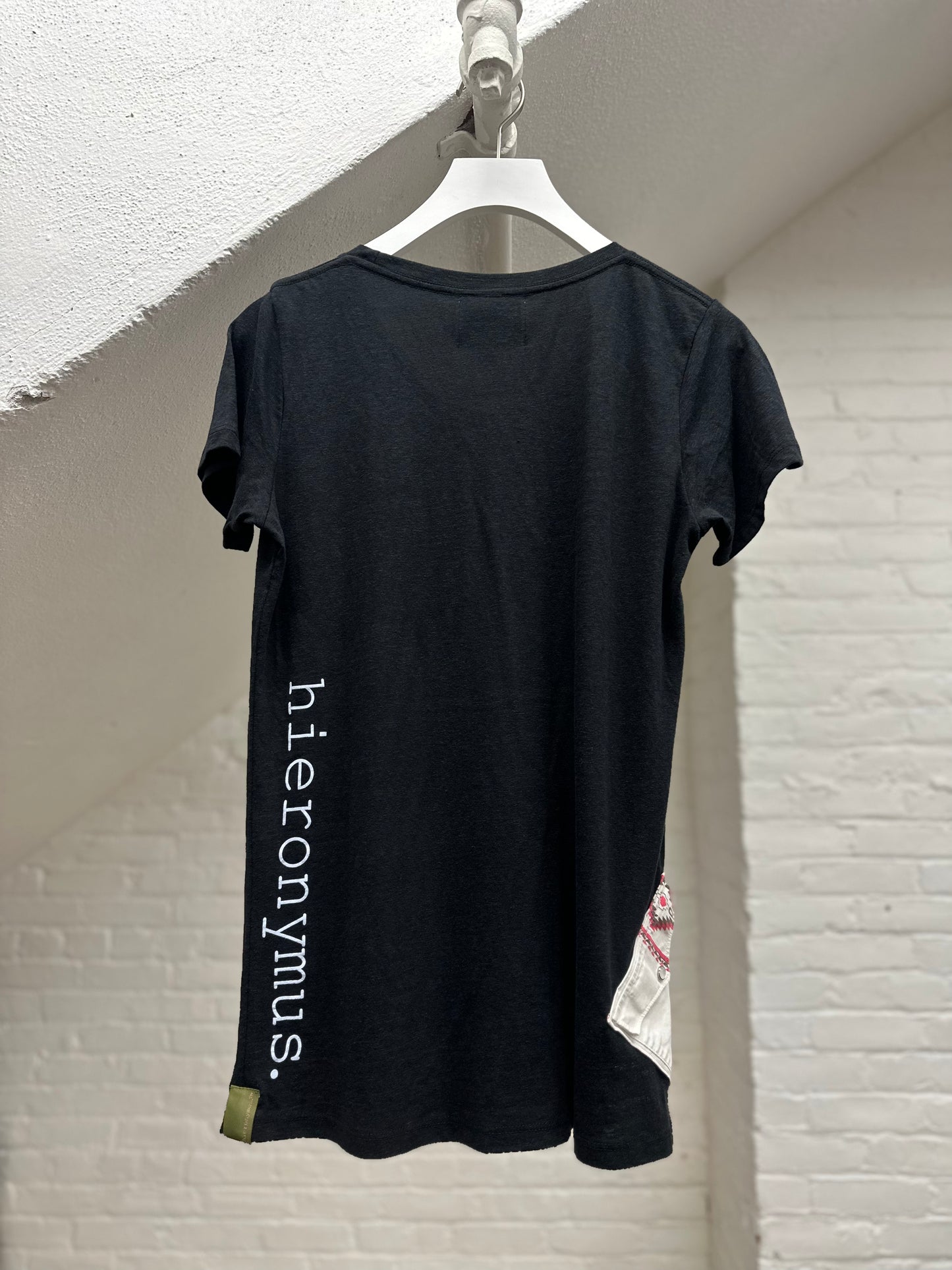 "a woman's power." - ps47R - sz L
